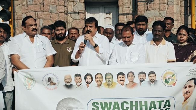 స్వచ్ఛతే మన బాధ్యత – పరిశుభ్రతే మన గుర్తింపు*