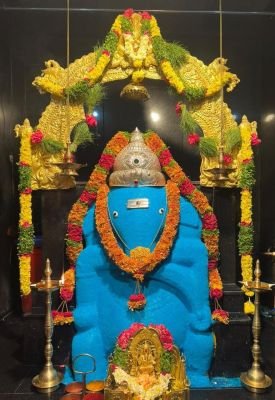 5వ రోజు ఆకాశ వర్ణంలో దర్శనమిస్తున్న శ్రీ సిద్ధి వినాయక స్వామి.