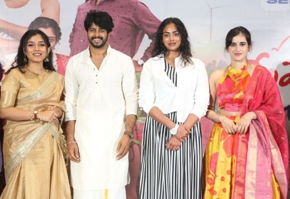 గ్రాండ్ రిలీజ్‌కు సిద్ధమవుతున్న ఫీల్ గుడ్ లవ్ స్టోరీ ప్రేమనే ఊరిలో - సాంగ్ లాంచ్ ఈవెంట్‌లో సినీ ప్రముఖుల సందడి