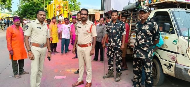 ప్రశాంతంగా గణేష్ నిమజ్జనం 