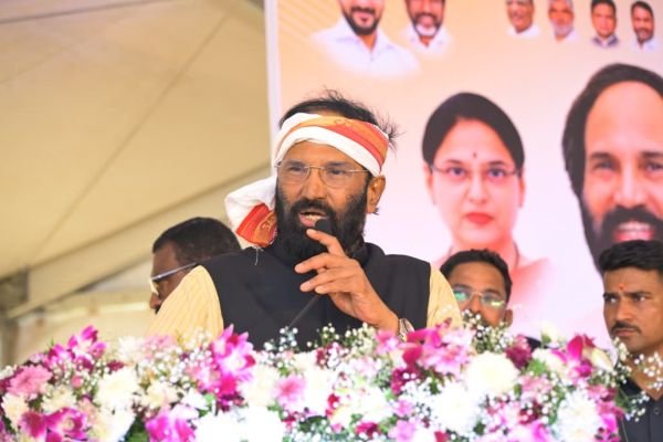 ఉత్తమ్ చొరవతో కోదాడలో కొలువుల జాతర