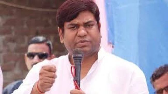 నిషాద్ పార్టీ చీఫ్‌కు సొంత కుటుంబ ప్రయోజనాలే ముఖ్యం: ముఖేష్ సహానీ ఘాటు విమర్శలు