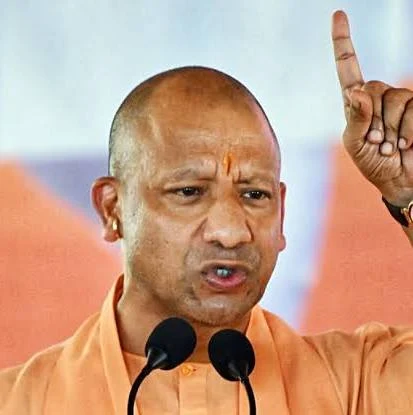  హమీద్ అన్సారీ, రాహుల్ గాంధీలపై సీఎం యోగి ఆదిత్యనాథ్ తీవ్ర ఆగ్రహం