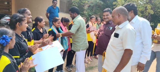 క్రీడల్లో రాణిస్తే మంచి భవిష్యత్తు