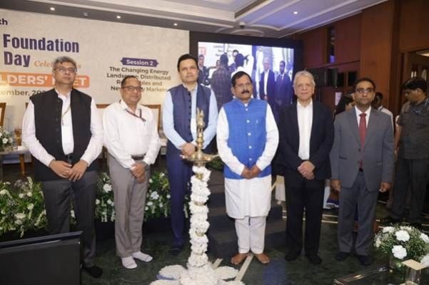 ఎస్ఈసీఐ 15 ఏళ్ల ప్రస్థానం, పునరుత్పాదక ఇంధన రంగంలో భారతదేశపు పెరుగుతున్న నాయకత్వానికి నిదర్శనం