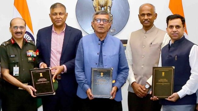 టి-72, టి-90 ట్యాంకుల కోసం ₹586 కోట్ల కాంట్రాక్ట్
