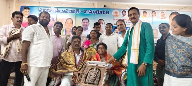 పదవులు ముఖ్యం కాదు ప్రజాసేవే ముఖ్యం   ప్రజలకు సేవలందించాలి