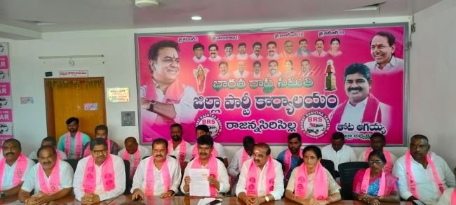 8వేల ఎకరాలపై శ్వేతపత్రం విడుదల చేయాలి.