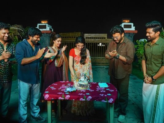 కృతి శెట్టి బర్త్‌డే స్పెషల్.. సామాజిక మాధ్యమాల్లో ఫొటోలు వైరల్!