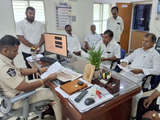నజీర్ కు  న్యాయం చేయండి.   నిందితులను చట్టపరంగా శిక్షించండి.   డాక్టర్ నర్రెడ్డి తులసి రెడ్డి