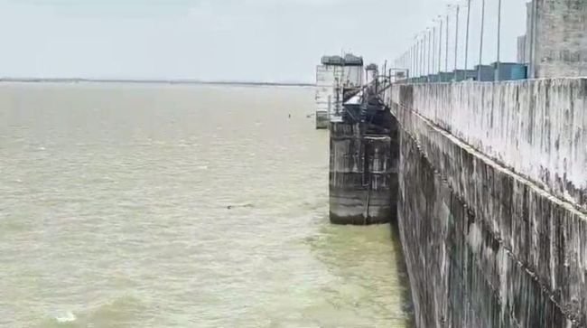 మిడ్ మానేర్ జలాశయానికి స్వల్ప వరద.