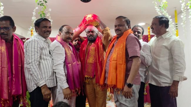 గణనాథుడి లడ్డూకు రికార్డు ధర.. రూ.6.11 లక్షలకు వేలం