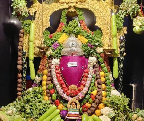 శాకాంబరీశ్వరుడిగా దర్శనమిచ్చిన సిద్ధి గణపతి వైభవంగా వినాయక చవితి వార్షిక బ్రహ్మోత్సవాలు