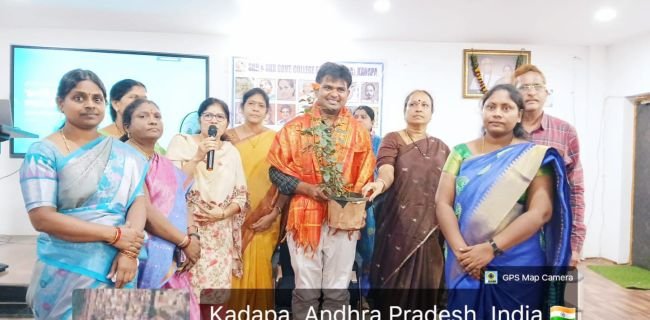 గర్భాశయ ముఖద్వార క్యాన్సర్‌పై అవగాహన అవసరం  మహిళలు క్రమం తప్పకుండా వైద్య పరీక్షలు చేయించుకోవాలి  ముందస్తు గుర్తింపుతో క్యాన్సర్‌ను ఎదుర్కోవచ్చు  డా. జి. వంశీ విహారి..