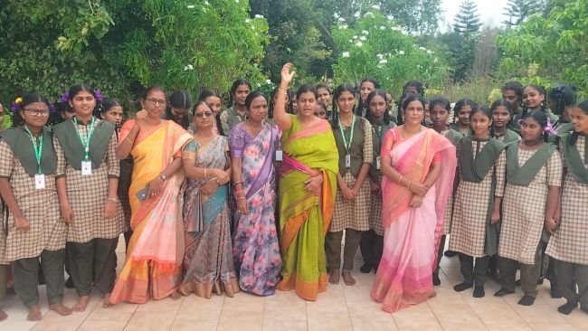 భారతదేశాన్ని నిర్మించడంలో యువతదే ప్రధాన బాధ్యత:  బిజెపి రాష్ట్ర మాజీ కార్యదర్శి కందికట్లరాజేశ్వరి