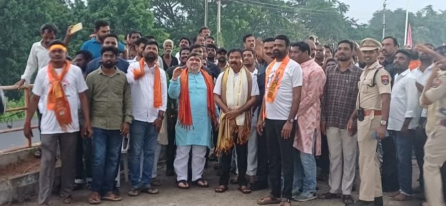 మానకొండూరు చెరువు వద్ద ఘనంగా వినాయక నిమజ్జనం