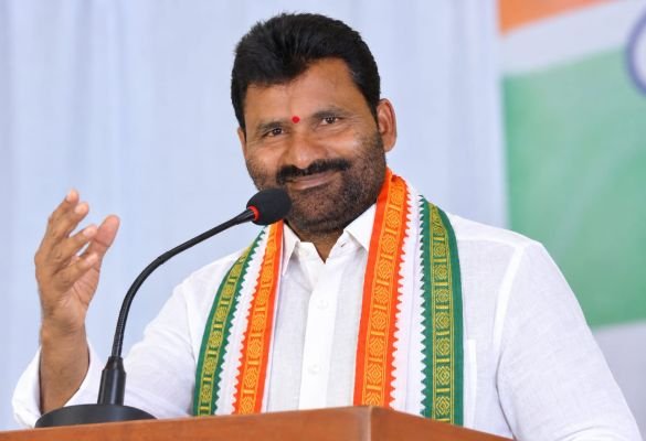 చలో సిరిసిల్ల గడ్డ.. కాంగ్రెస్ జెండా ఎగరేద్దాం!