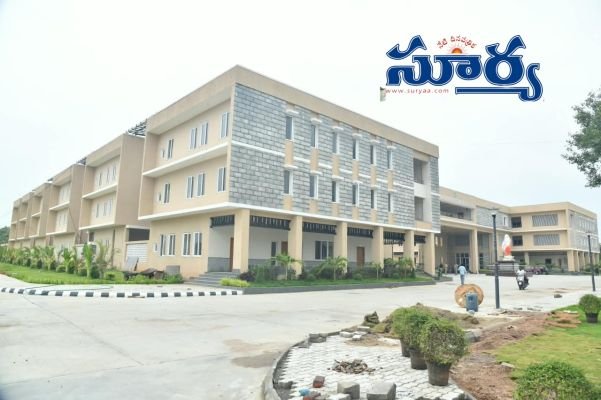 నెల 30న సీఎం చేతుల మీదుగా పండుగ వాతావరణంలో కలెక్టరేట్ ప్రారంభోత్సవం..