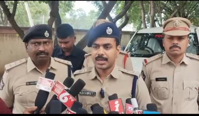 కడప జిల్లా ఎస్పీ నచికేత్ విశ్వనాథ్ మైదుకూరులో హాట్ కామెంట్స్ 