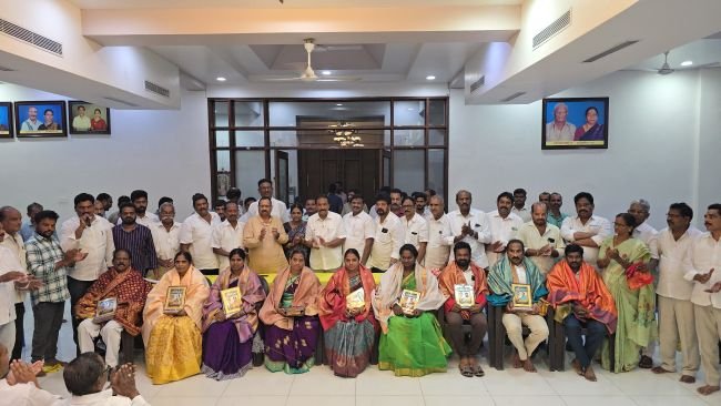 స్థానిక ఎన్నికల్లో సమన్వయంతో పని చేయండి ఎమ్మెల్యే బండారు