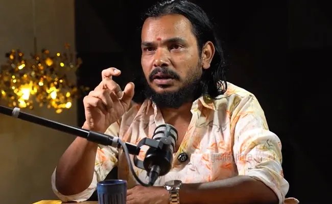 ఇంటర్వ్యూలో సంపూర్ణేష్ బాబుకు ఊహించని ప్రశ్న.. నెటిజన్ల ఆగ్రహం