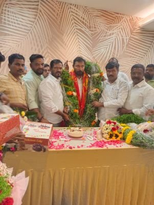 ఘనంగా చామకూర భద్రారెడ్డి జన్మదిన వేడుకలు