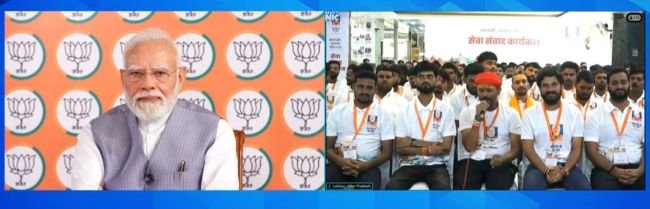 వారణాసి నుంచి వడ్ నగర్ సేవా యాత్ర