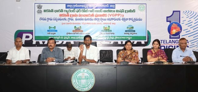 గ్రామాల అవసరాలకు అనుగుణంగా అభివృద్ధి ప్రణాళికలు