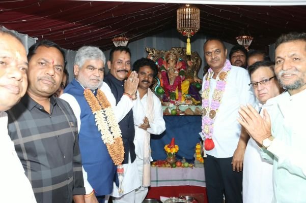 హబ్సిగూడ గణనాథుడి సేవలో అసెంబ్లీ స్పీకర్