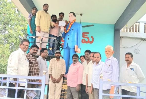 ఘనంగా పండిట్ దీన్‌దయాళ్ ఉపాధ్యాయ జయంతి
