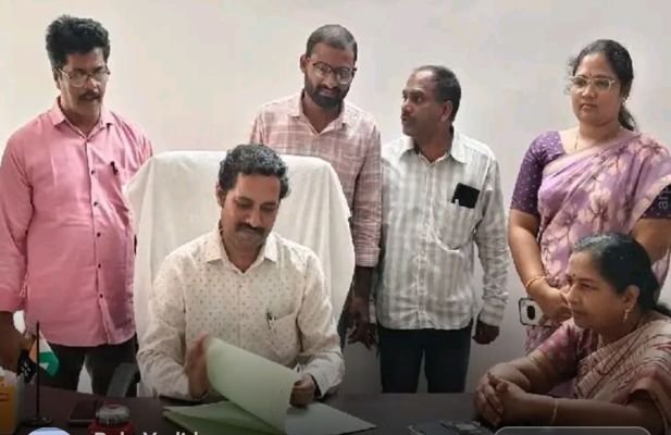 మామిడికుదురు మండల ప్రత్యేక అధికారిగా విజయ భాస్కర్