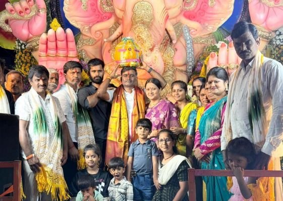 చేవెళ్ల లడ్డూ రూ.28.11లక్షలు