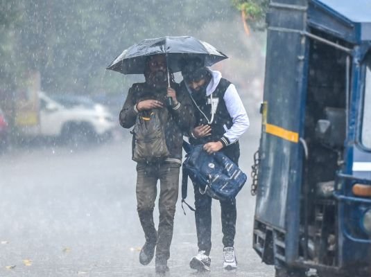 లక్నో, కాన్పూర్, ప్రయాగ్‌రాజ్‌లలో పాఠశాలలు మూసివేత!