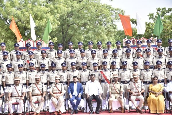 అనంతపురంలో ఘనంగా పోలీస్ ట్రైనింగ్ కాలేజ్ పాసింగ్ అవుట్ పరేడ్