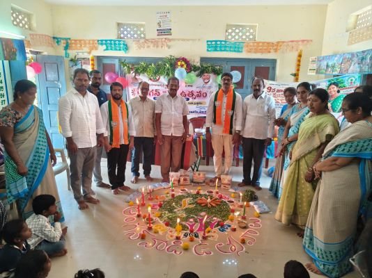 పోషణతోనే బంగారు భవిష్యత్‌కు బాట
