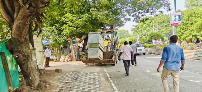 కొనసాగుతున్న ఆక్రమణల తొలగింపు