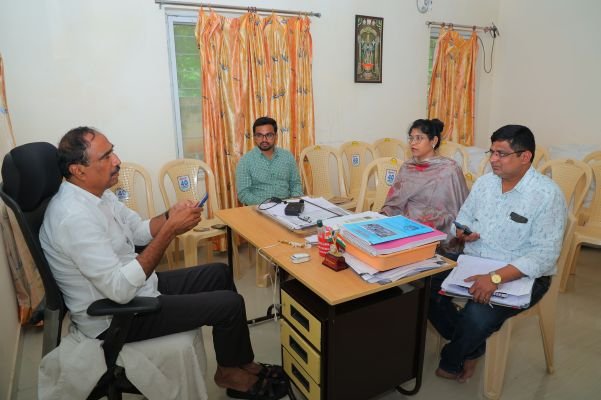 ఇందిరమ్మ ఇళ్ల లబ్ధిదారుల ఎంపిక పారదర్శకంగా జరగాలి