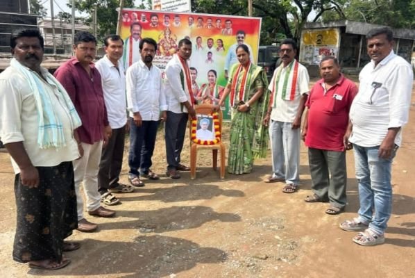 ఘనంగా మాజీ పీఎం మన్మోహన్ సింగ్ జయంతి వేడుకలు