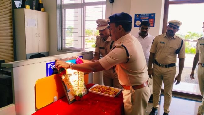 చాకలి ఐలమ్మ జయంతి సందర్భంగ  ఘన నివాళులు....