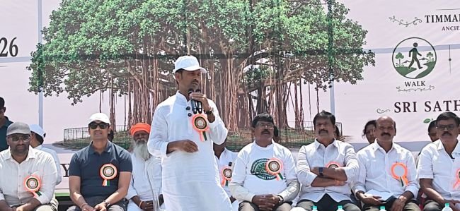 తిమ్మమ్మ మర్రిమాను వద్ద ఘనంగా ప్రపంచ పర్యాటక దినోత్సవం