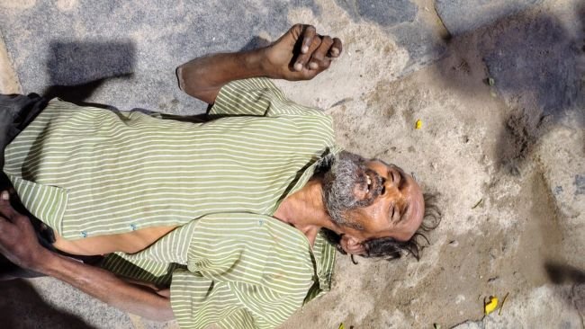 ప్రభుత్వ ఆసుపత్రిలో గుర్తుతెలియని వ్యక్తి మృతి  