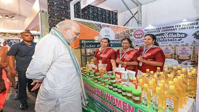 కొల్లాంలో మహిళా సాధికారత, సహకార రంగ కార్యక్రమాలను ప్రారంభించిన అమిత్ షా