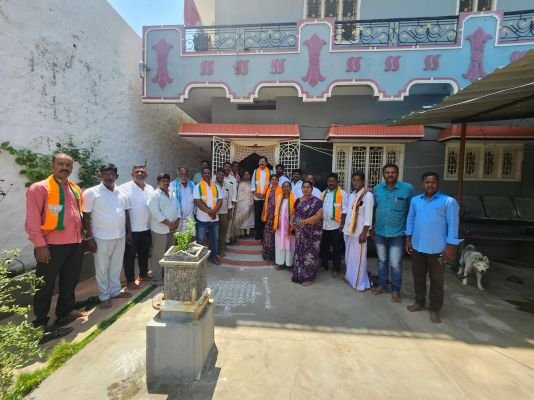 రాయదుర్గంలో ‘మన్ కీ బాత్’ వీక్షించిన కాపు రామచంద్రారెడ్డి