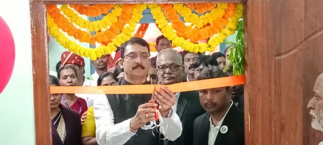 ప్రజలకు న్యాయవ్యవస్థను మరింత చేరువ చేయాలి