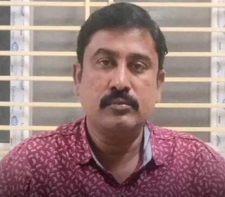 కల్వర్టు పనులతో ఆర్టీసీ బస్సుల దారి మార్పు!