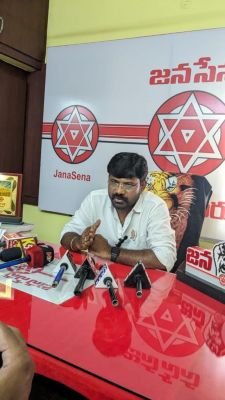 మున్సిపల్ చైర్మన్ సీటు జనసేనకి ఇవ్వాలి 