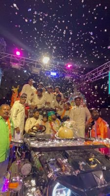 రికార్డు ధర పలికిన గణపతి లడ్డూ