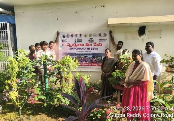  “వేస్ట్ నుంచి ఆర్ట్” కార్యక్రమం.