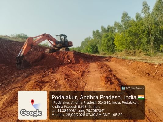 సోమిరెడ్డి అవినీతిని అడ్డుకుంటున్న తెలుగు తమ్ముళ్లు"