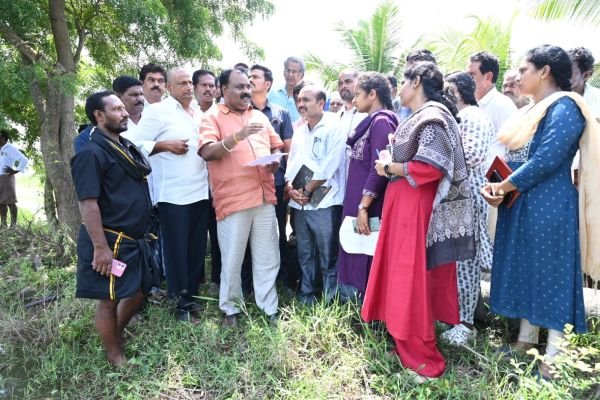 ముంపుకు  గురైన పంట పొలాల్లో ఎమ్మెల్యే బత్తుల బలరామకృష్ణ పర్యటన